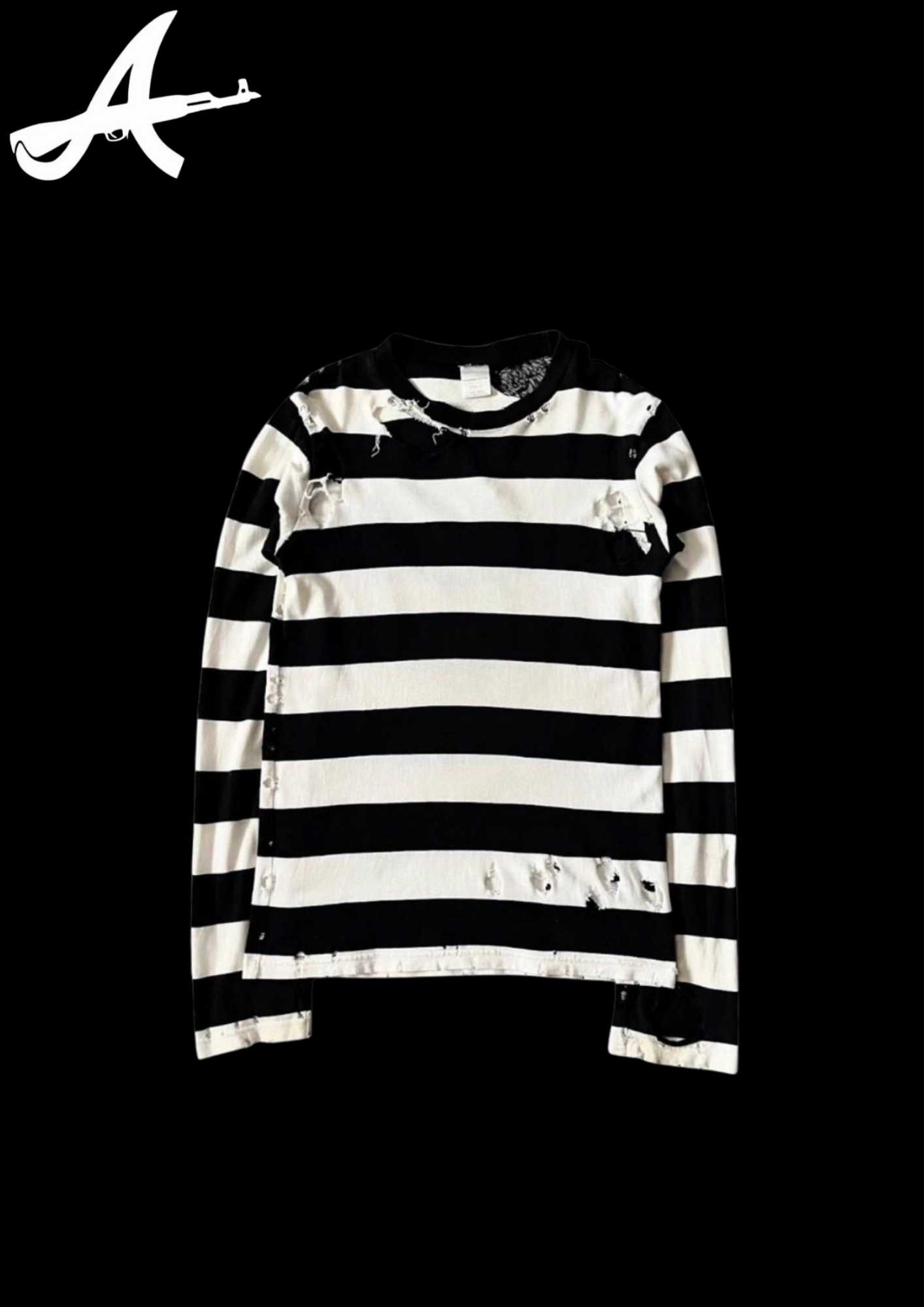 'DISTRESS' LONGSLEEVE