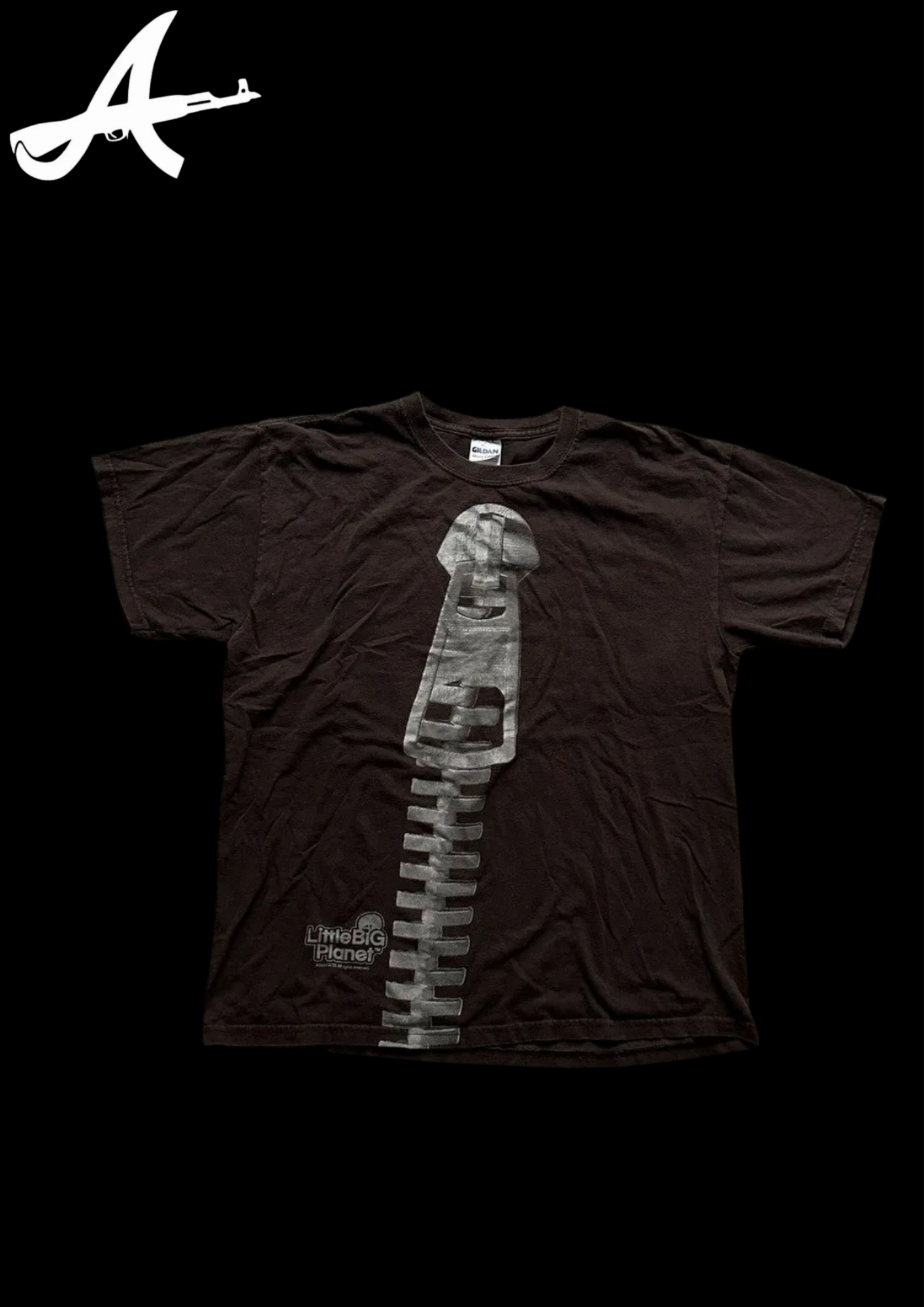 'ZIPPED' TEE